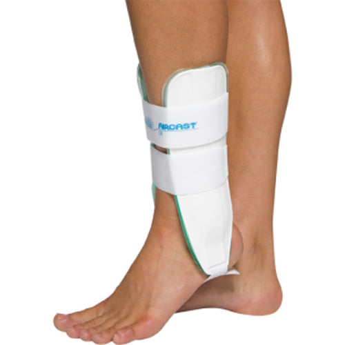 Aircast Pediatric Ankle Brace 6"